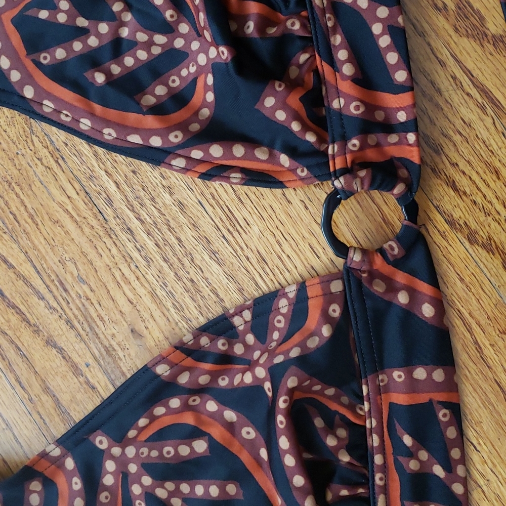 Victoria Secret swimsuit - Picture 3 of 5